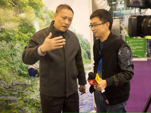 哈尔滨红旗城集团董事长,哈尔滨广东商会会长何文辉先生