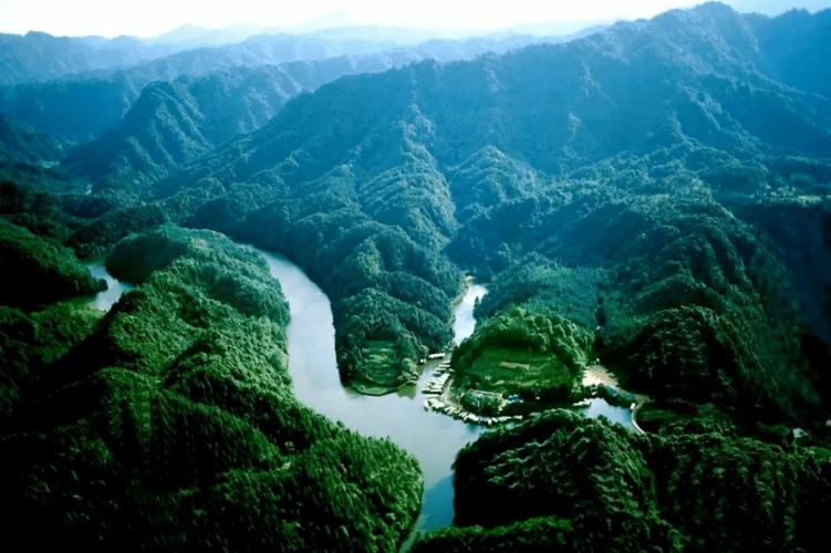 春节自由行 | 千瀑之乡四面山2 日自驾自由行套餐
