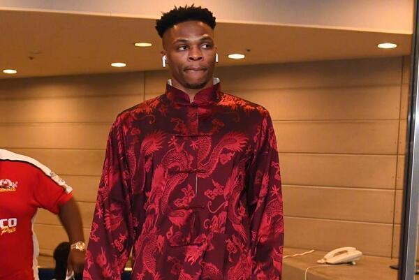 威少上热搜,沃顿迎来最强帮手,nba富贵险中