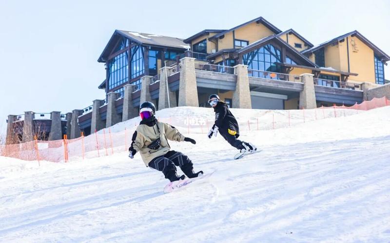 万科松花湖度假区 新雪季已到,你买雪票了吗?