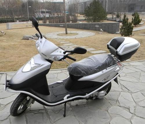 新大洲本田dio 125sdh125t-27踏板车摩托车报价 铃木摩托车跑车 电动