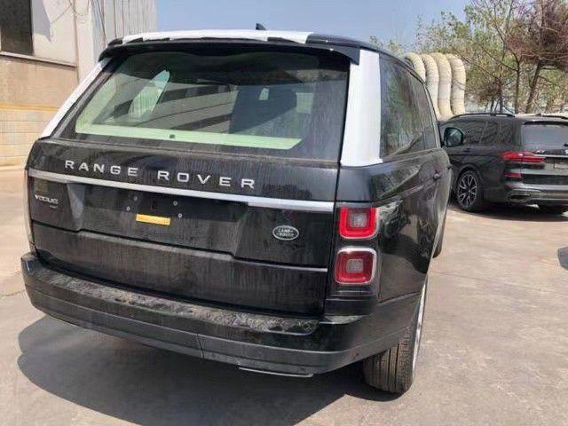 第一批路虎加长版在天津港需要多少钱|路虎揽胜|尾灯