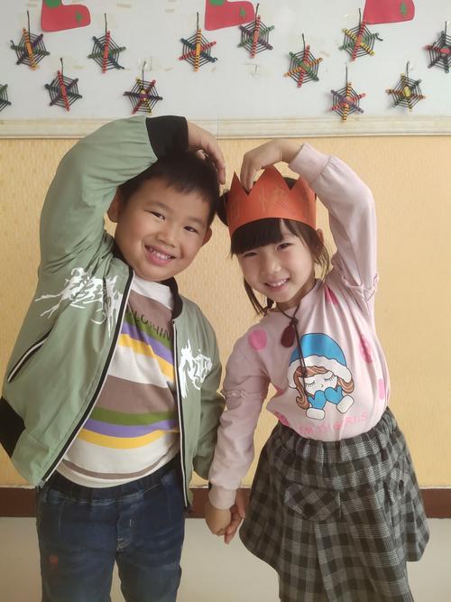 祝:馨瑶小朋友生日快乐呦!