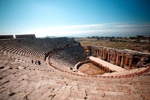 阿斯班多斯剧场   迄今世界上保存最完整的古罗马剧场遗址之一