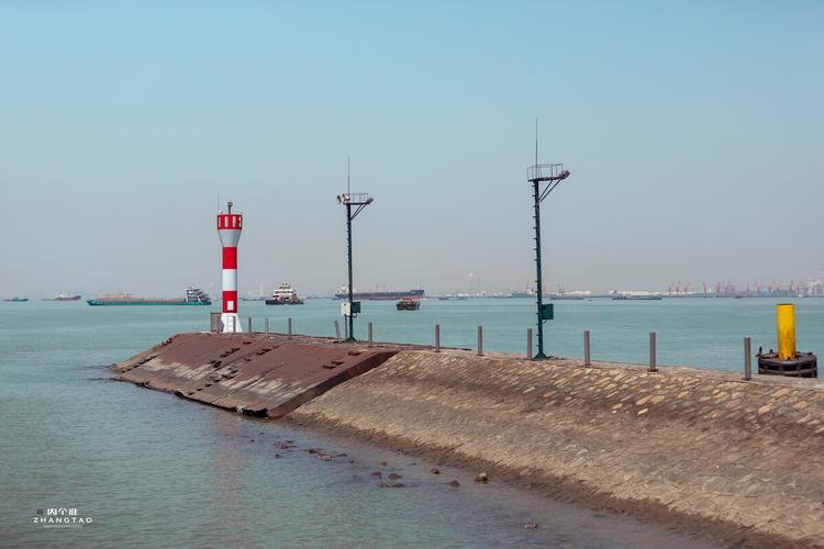常熟浒浦汽渡长江灯塔