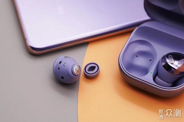 外观惊艳,三星galaxy buds pro尽享动感音质