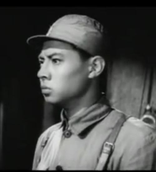 柳堡的故事他一举成名,万里挑一的男主角.演的十分动人!