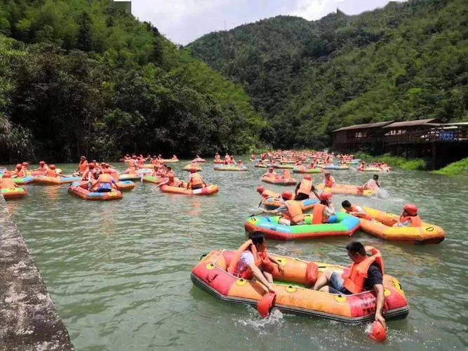 丰顺龙归瀑布 八乡山大峡谷漂流一天游