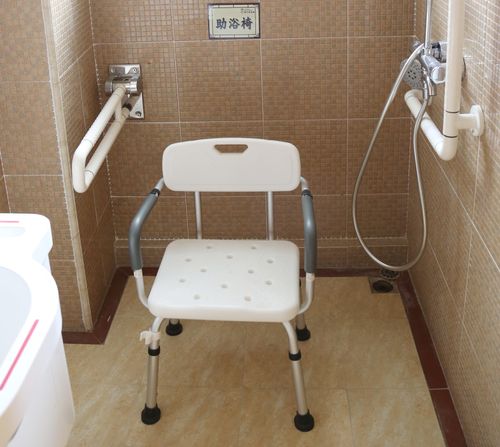 家有老人,卫生间这样设计,减少致命隐患!