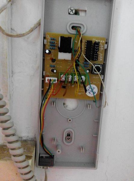 门铃对讲机,4线的,如图,我哪接错了?该怎么弄?