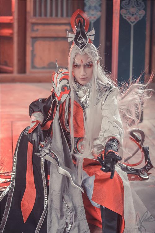 这个帅气明世隐居然是位小姐姐