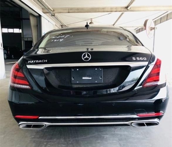 18款奔驰迈巴赫s560个性化设计独具风采港口现车报价