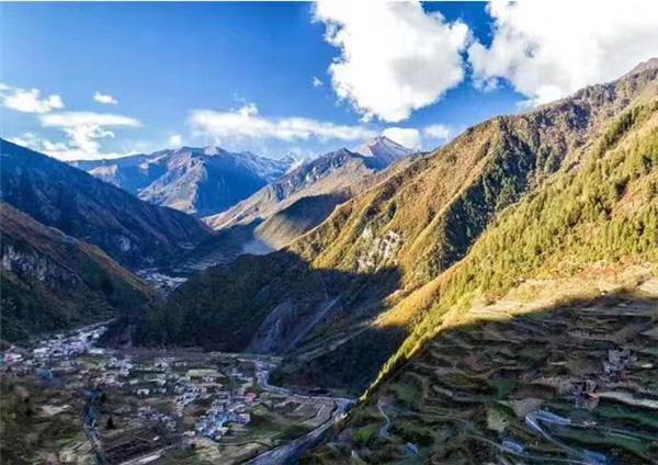 阿坝理县孟屯河谷滑雪场即将亮相 山地体育四季旅游未来可期