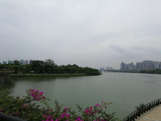 清远江心岛,天子山,古龙峡玻璃栈道(空中玻璃u型玻霸)