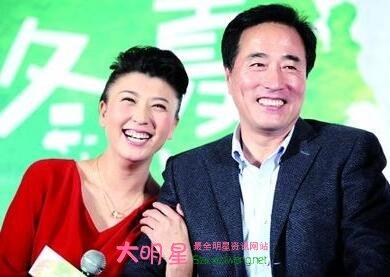 杨立新老婆是谁 杨立新老婆杨清个人资料照片