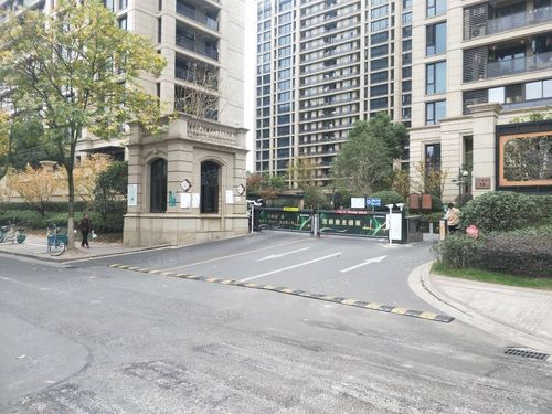 绿城秀丽春江望京园,卢镗街15号-丽水绿城秀丽春江园
