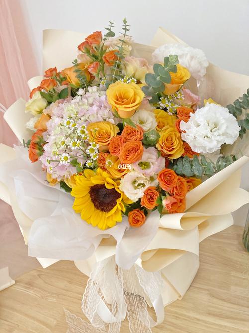 橙色系花束_花束_花盒_地王广场自由行热门攻略_花店