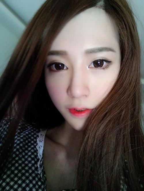 像洋娃娃的台湾正妹~abby吕婉纯~电眼.