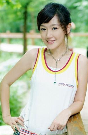 胡歌女友薛佳凝图片