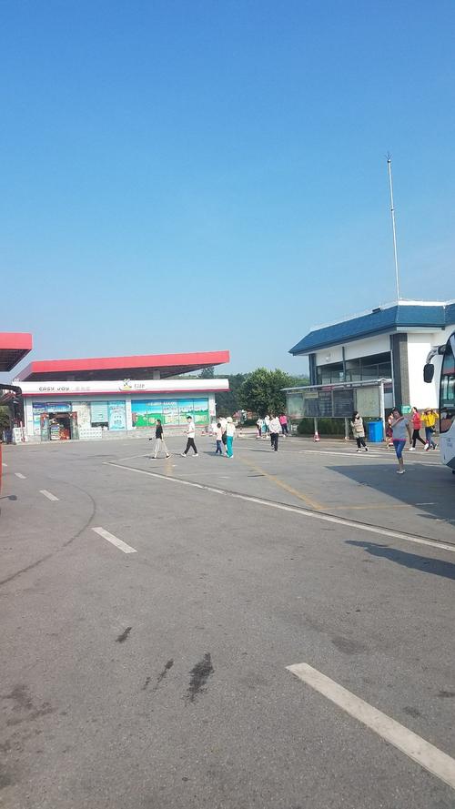 云南省大理白族自治州祥云县g56杭瑞高速靠近云南驿服务区天气预报