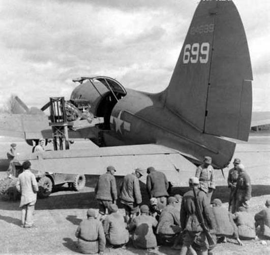 读图气壮山河的驼峰航线图