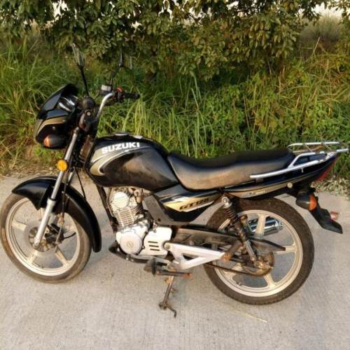 铃木骏驰125街跑—清远摩托电动自行车