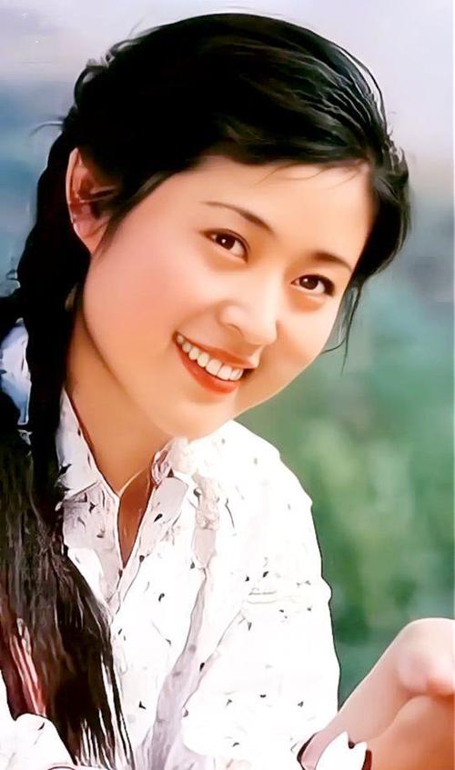 年轻时的倪萍太美啦