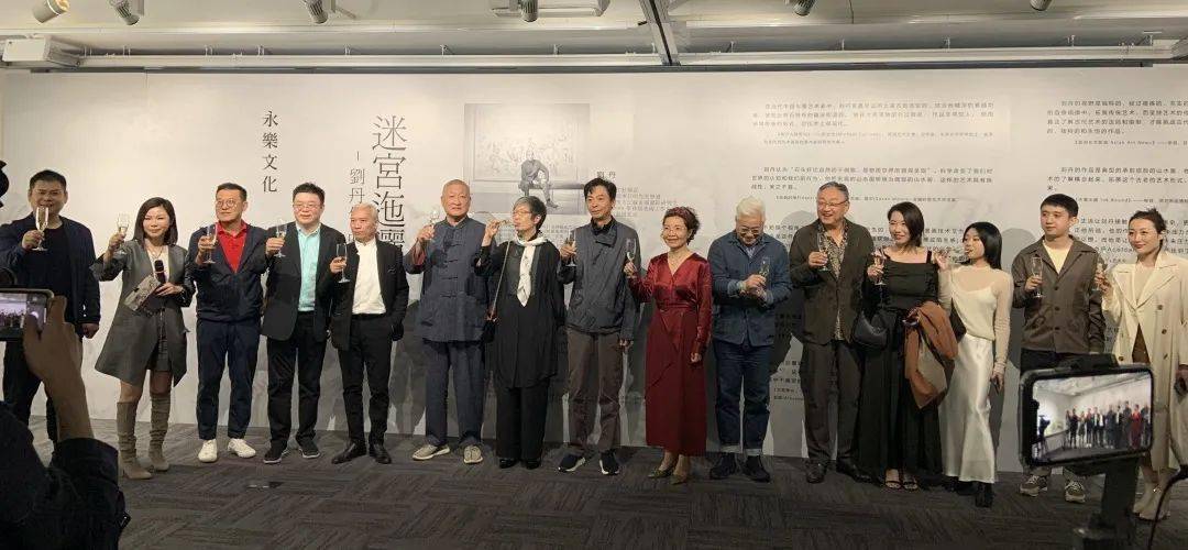 永樂文化创始人 赵旭 先生现场致辞永樂文化创始人 李伯潭 先生 [右]