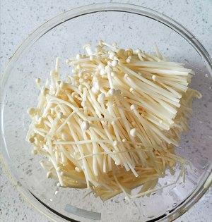 金针菇蛋汤,味道鲜美,可作为减肥餐