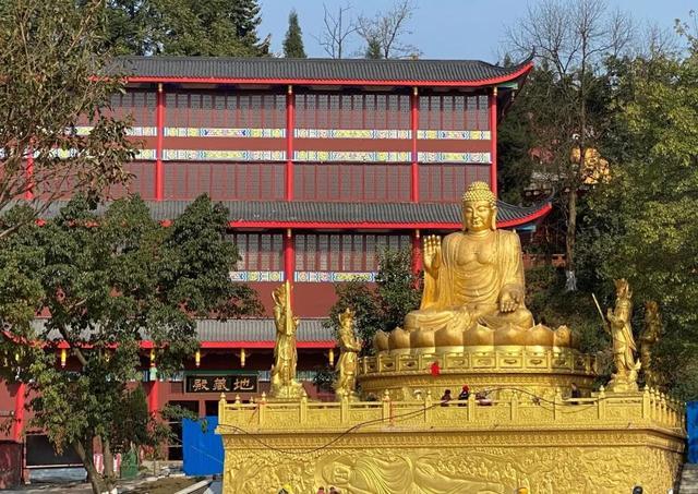 (来源:南充播报) 三国文化之源——南充 清泉寺春节庙会就要来啦!