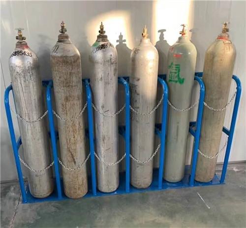 灵武50公斤二氧化碳气瓶防倾倒装置多少钱24小时供应a