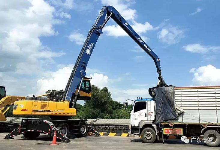 三一新款抓料机进入东南亚市场