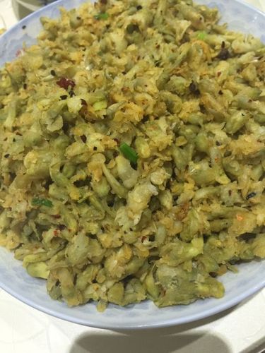 洋槐花蒸菜(2/3)