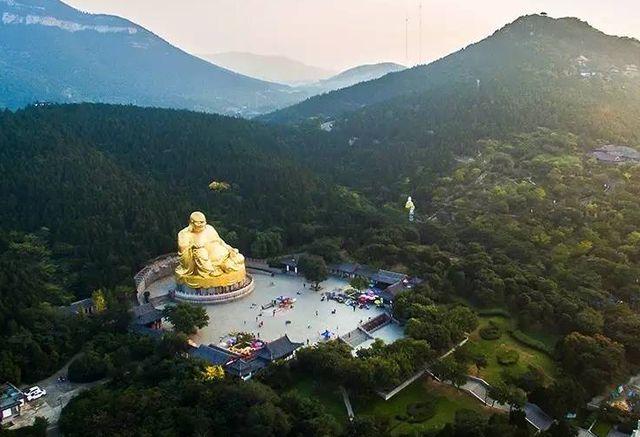 花朵俏枝头,繁枝散清香!济南千佛山春景无限好,等你赴约
