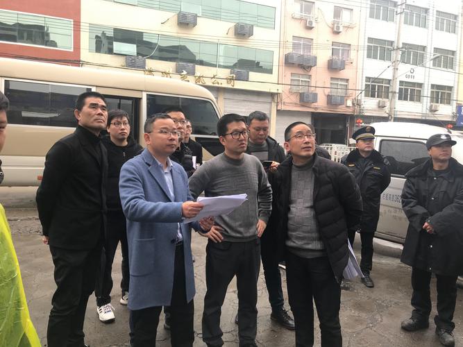 温州瑞安:加大拆违力度 瑞安市林增丰副市长深入到塘下拆违现场督查