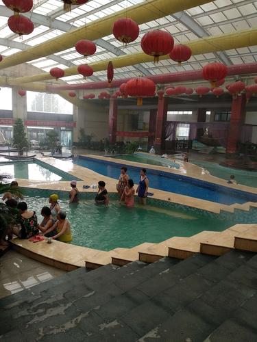 11月12日我们来到河南汤阴天之瑶一一温泉,洗温泉