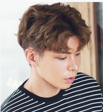 男生自然卷发型设计图片 阳光又帅气