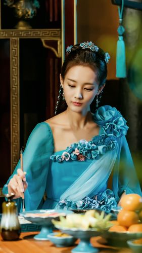 媚者无疆·晚媚·李一桐