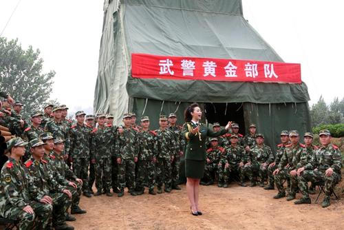 中国武警黄金部队:勘探黄金达1800多吨,淘到过世界特大狗头金