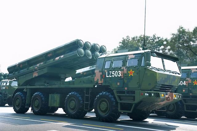 phl03 pch191 除此之外,在122毫米自行火箭炮方面,相对传统的90式和81