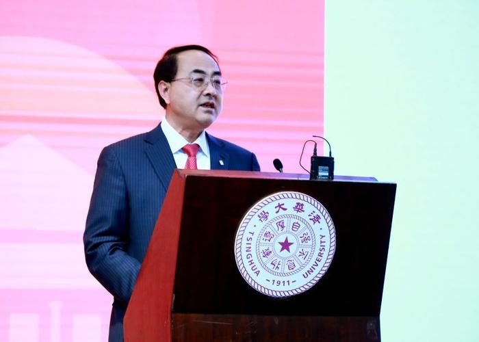 中宣部,教育部,共青团中央共同组织开展的"改革先锋进
