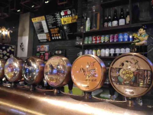 高大师61啤酒屋(总统府1912店)-"[啤酒][啤酒][啤酒][啤酒][啤酒].