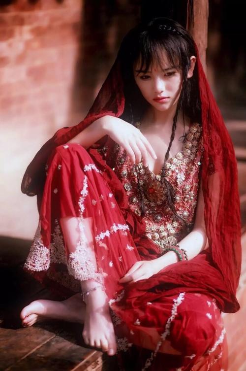 所谓伊人 南笙 罗小伊