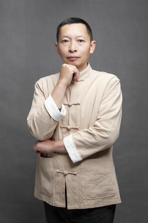 云南滇古茶业有限责任公司 总经理 彭建民
