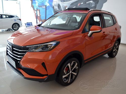 2019款 长安cs15 外观