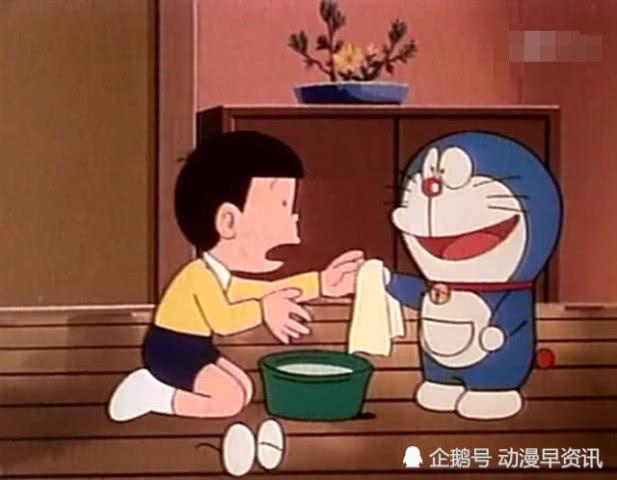 大雄终于摘下了眼镜,但是静香的反应却是这样.网友:太