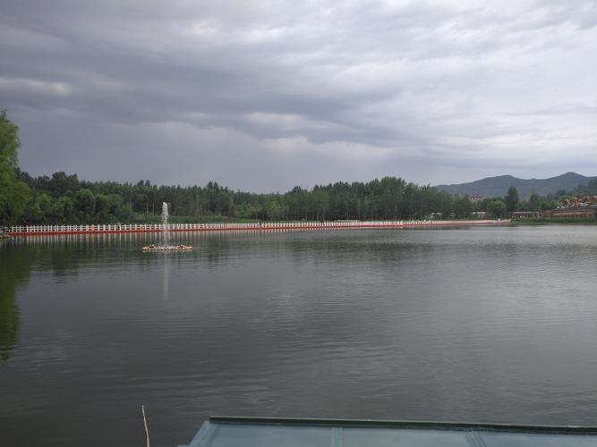 山西高平卧龙湾风景