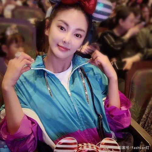 乘风破浪的姐姐张雨绮行走的时尚