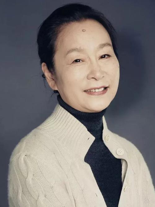 奚美娟