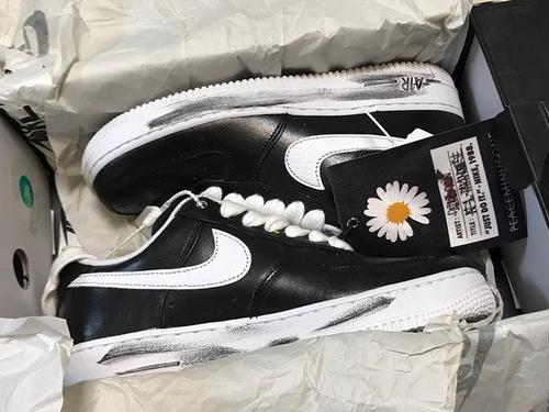 小雏菊,权志龙,耐克